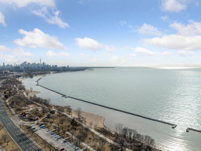 2906 - 1926 Lake Shore Blvd W
