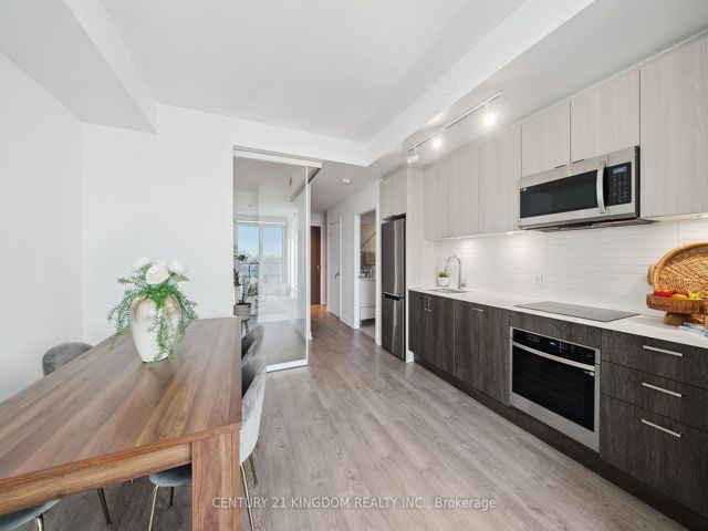 2906 - 1926 Lake Shore Blvd W