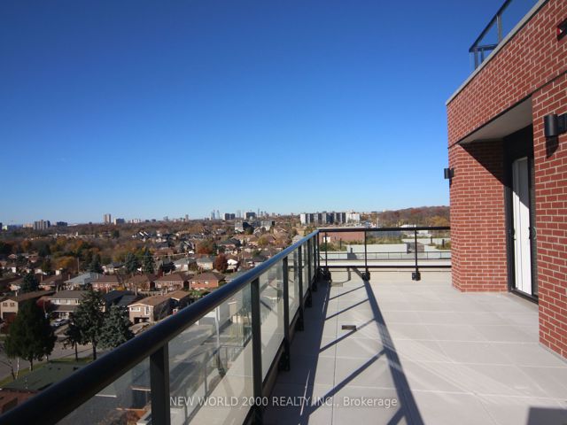 820 - 3100 Keele St