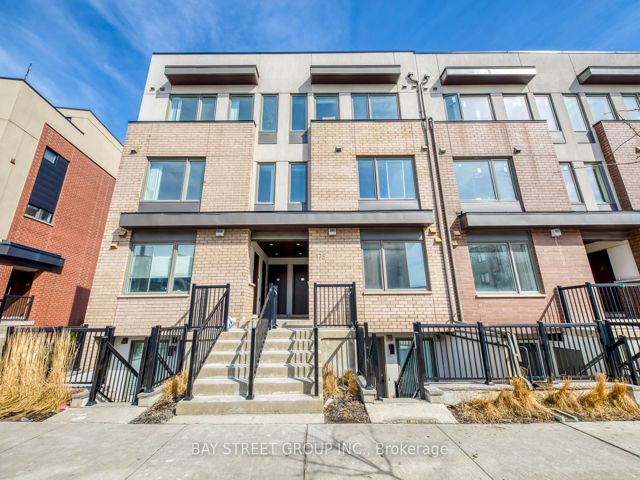 6 - 175 William Duncan Rd