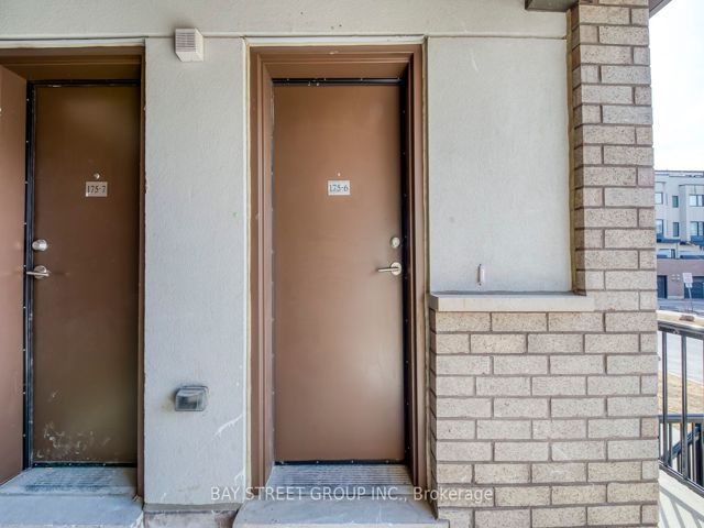 6 - 175 William Duncan Rd