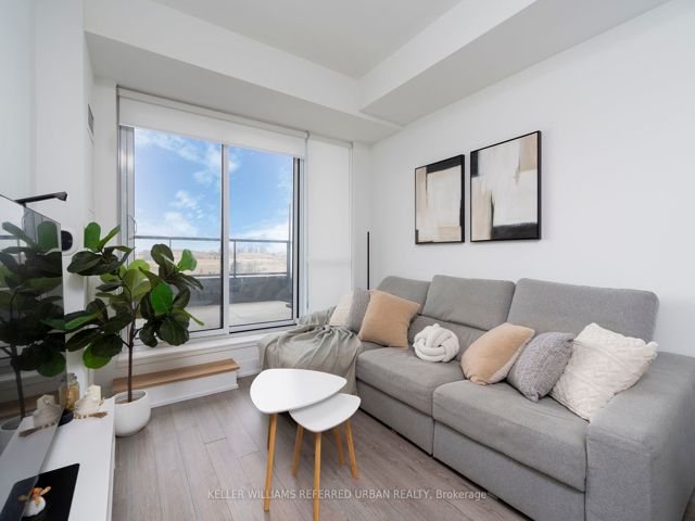 406 - 60 George Butchart Dr