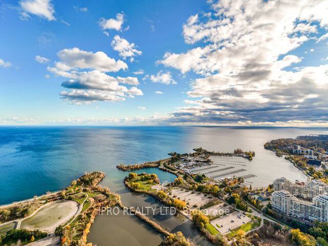 2221 - 30 Shore Breeze Dr