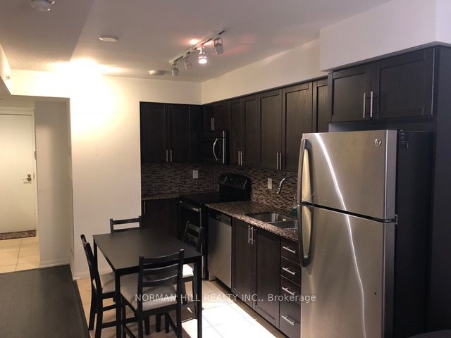 1610 - 830 Lawrence Ave W