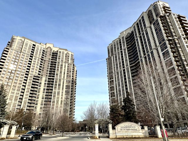 822 - 700 Humberwood Blvd