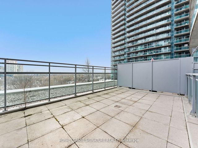 527 - 165 Legion Rd N