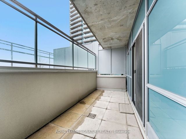 527 - 165 Legion Rd N