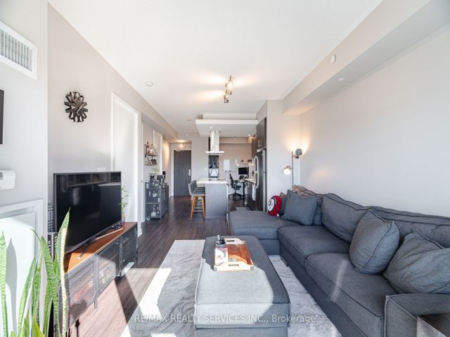 729 - 165 Legion Rd