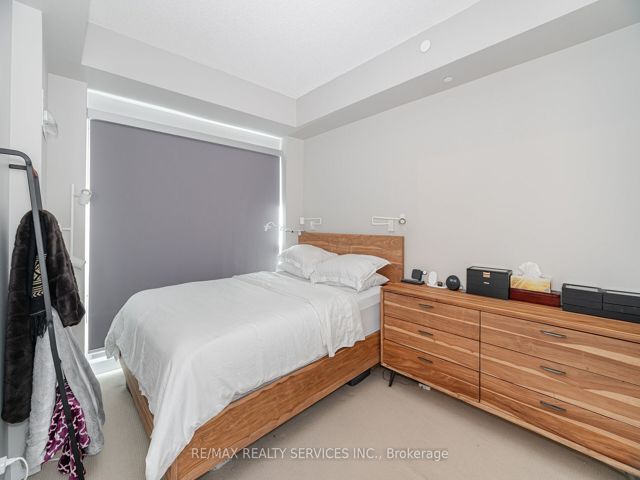 729 - 165 Legion Rd