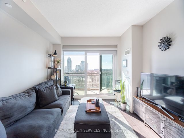 729 - 165 Legion Rd