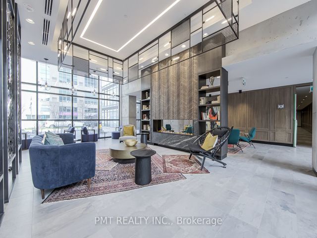 1710 - 251 Manitoba St
