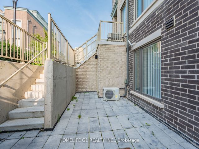 48 - 5 William Jackson Way