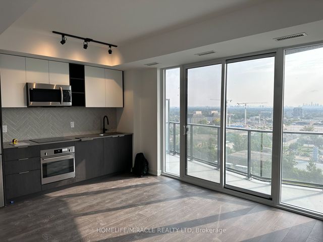 1407 - 36 Zorra St