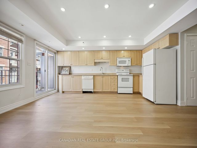 18 - 37 Four Winds Dr