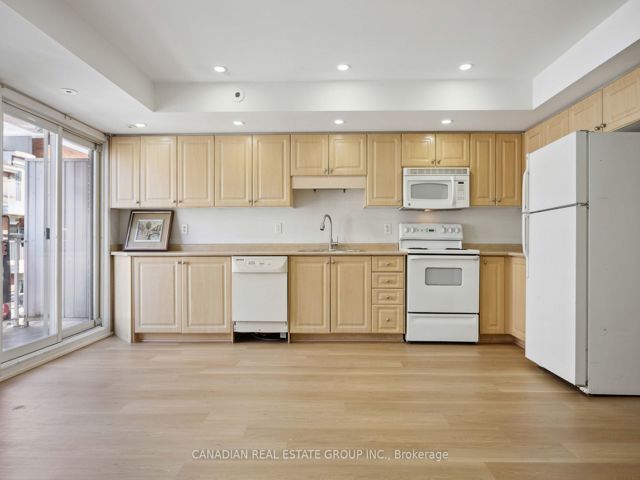 18 - 37 Four Winds Dr