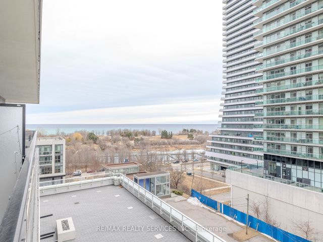 608 - 70 Annie Craig Dr