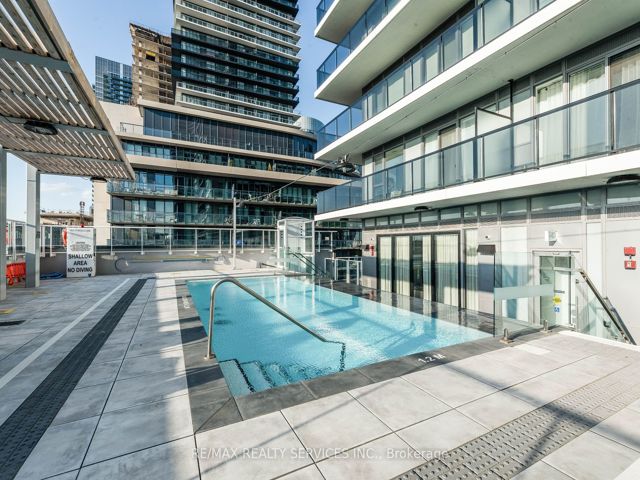 608 - 70 Annie Craig Dr