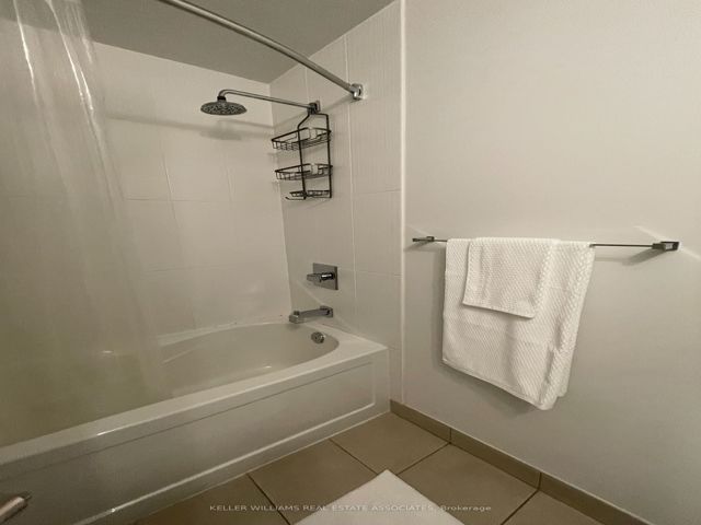 1109 - 16 Brookers Lane