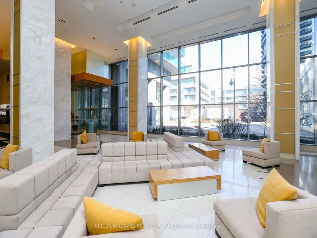 1109 - 16 Brookers Lane