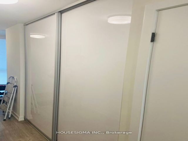 429 - 2300 St Clair Ave W