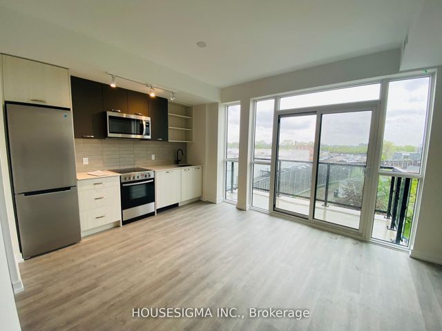 429 - 2300 St Clair Ave W