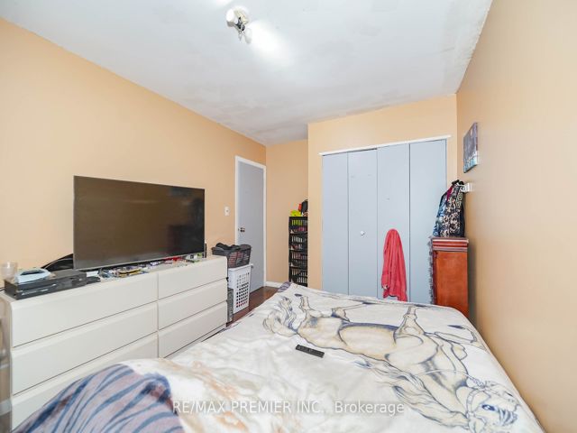 89 - 2901 Jane St E