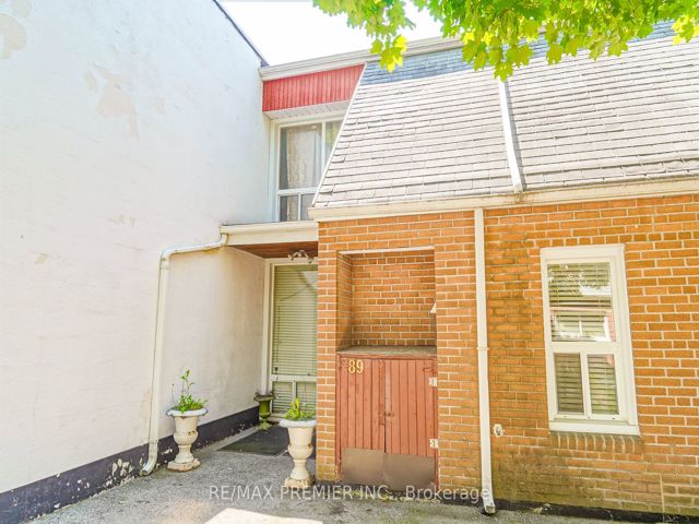 89 - 2901 Jane St E