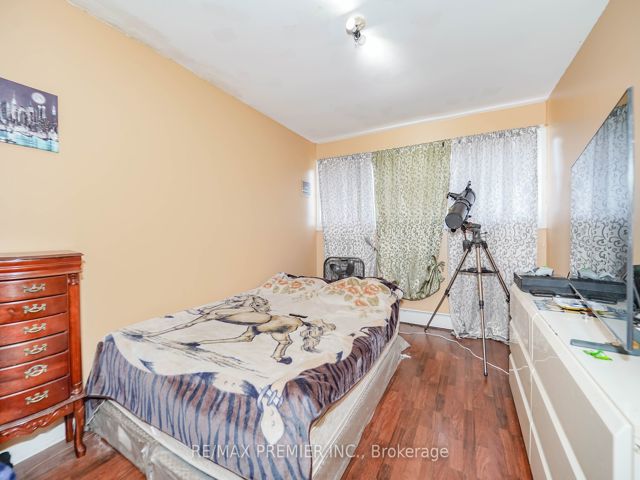 89 - 2901 Jane St E
