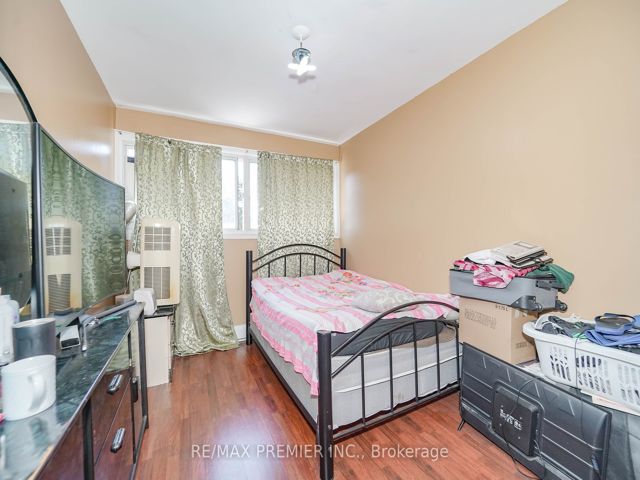 89 - 2901 Jane St E