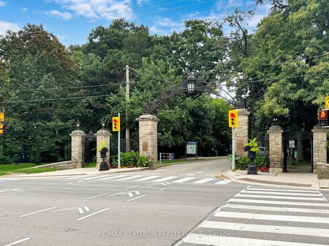 D - 53 High Park Blvd