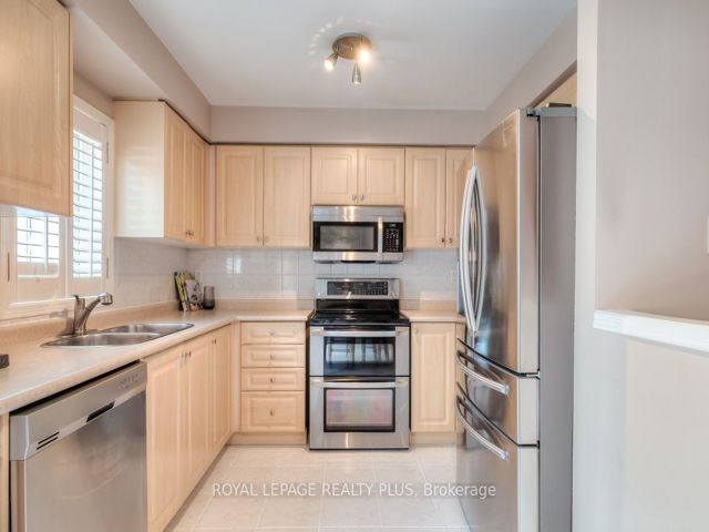 57 - 45 Bella Vista Way