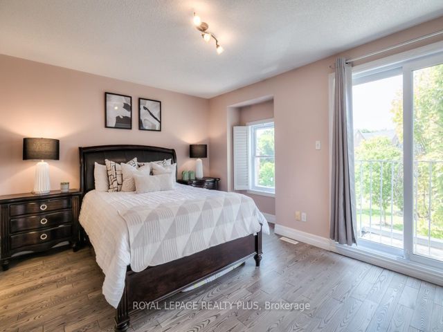 57 - 45 Bella Vista Way