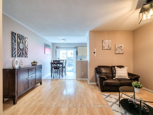 57 - 45 Bella Vista Way