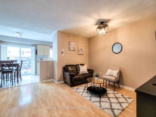 57 - 45 Bella Vista Way