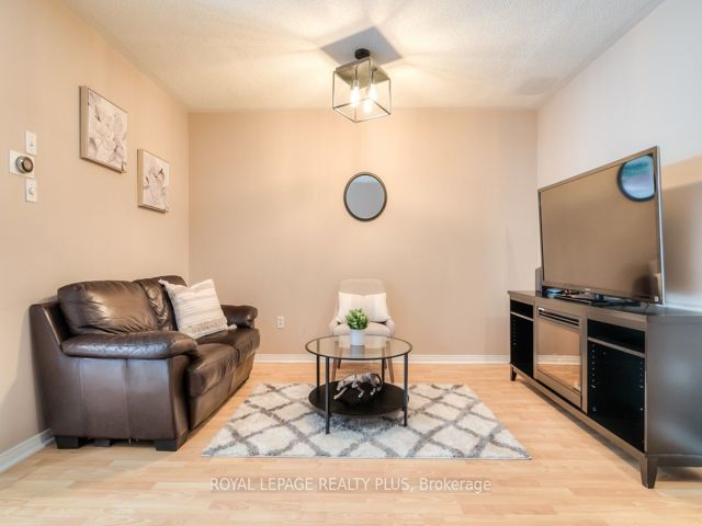 57 - 45 Bella Vista Way