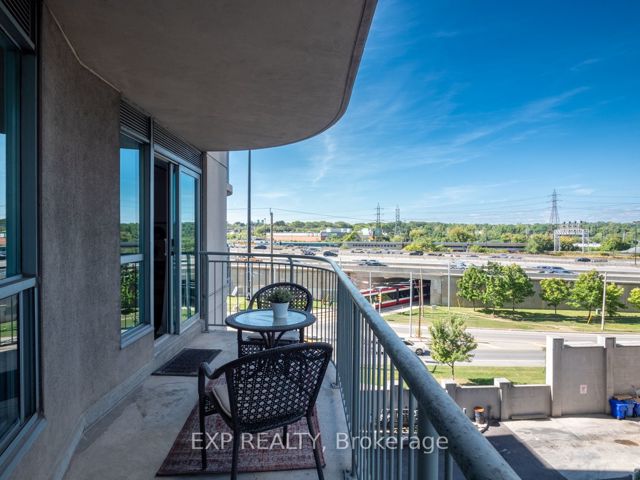 501 - 2111 Lakeshore Blvd W