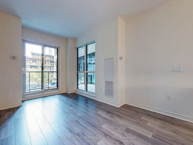 221 - 39 Annie Craig Dr