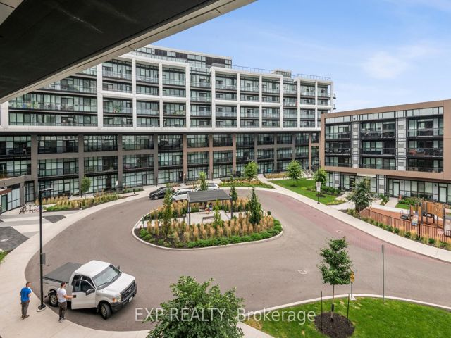 327 - 50 George Butchart Dr