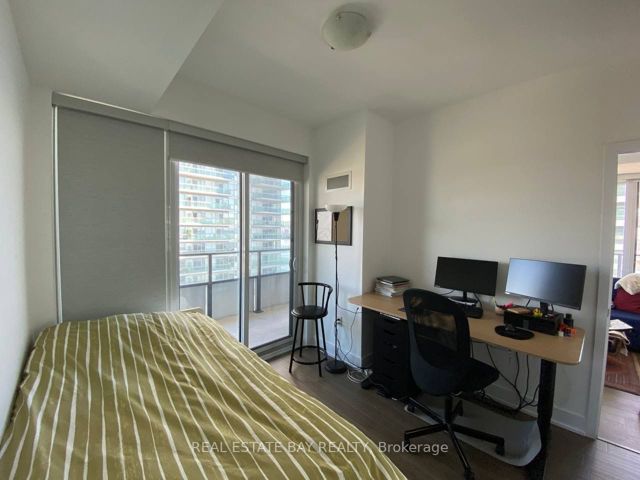 2816 - 30 Shore Breeze Dr