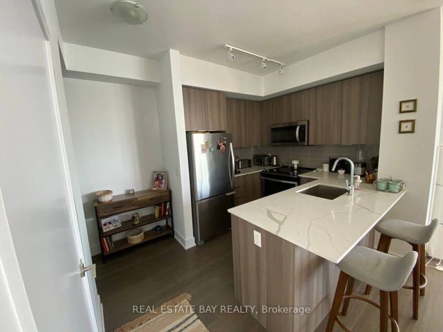 2816 - 30 Shore Breeze Dr