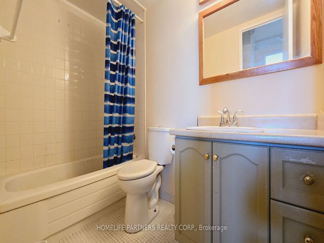 315 - 2825 Islington Ave