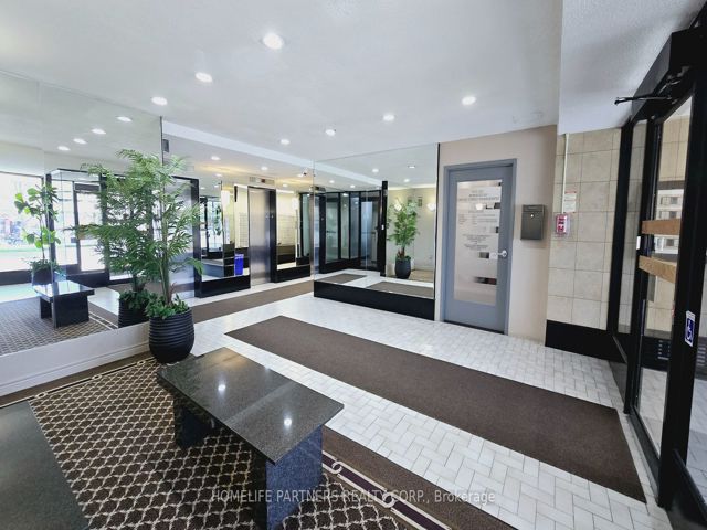315 - 2825 Islington Ave