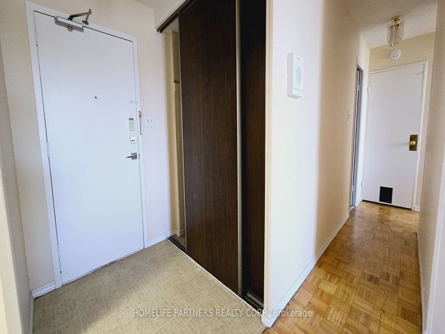 315 - 2825 Islington Ave