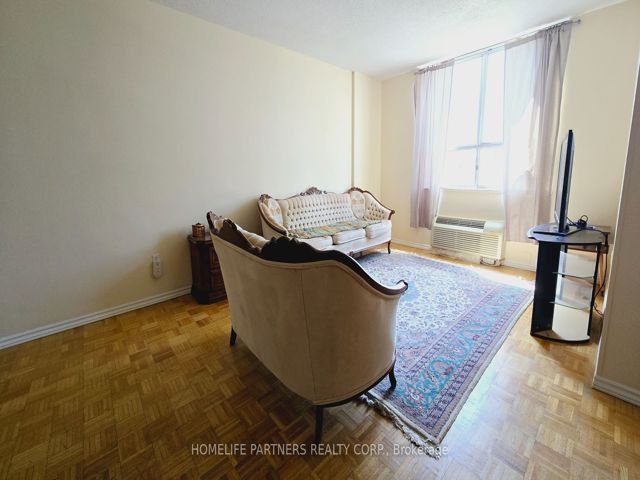 315 - 2825 Islington Ave