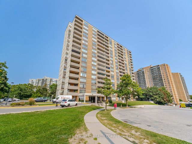 303 - 40 Panorama Crt