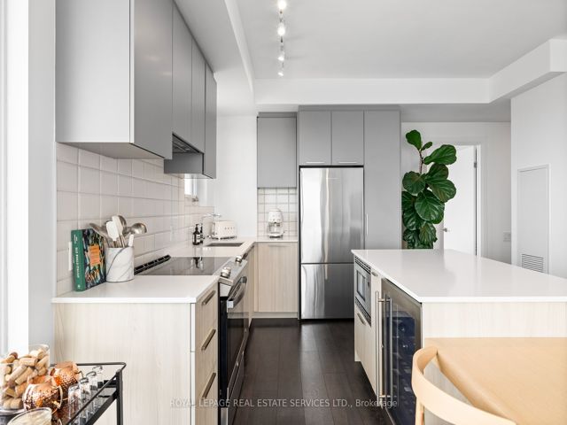 1507 - 20 Brin Dr
