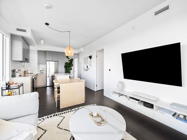 1507 - 20 Brin Dr