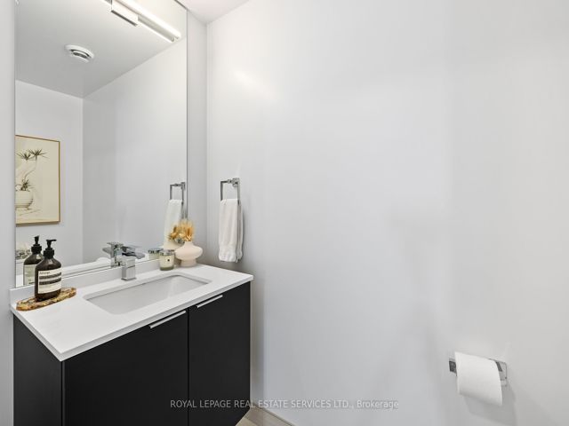 1507 - 20 Brin Dr