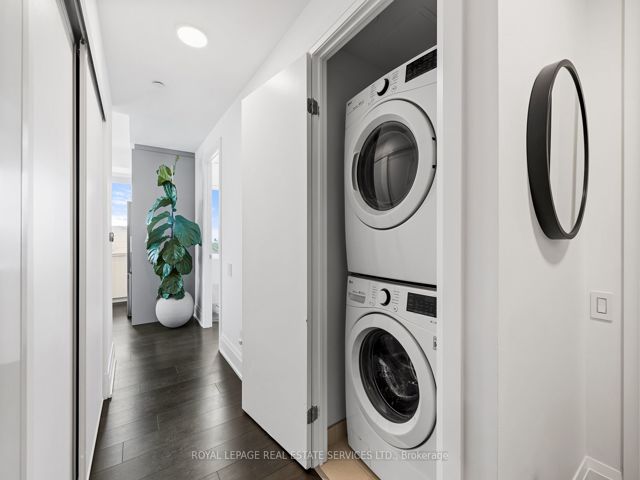 1507 - 20 Brin Dr