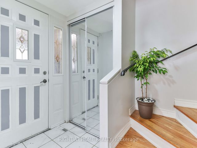 244 - 260 John Garland Blvd